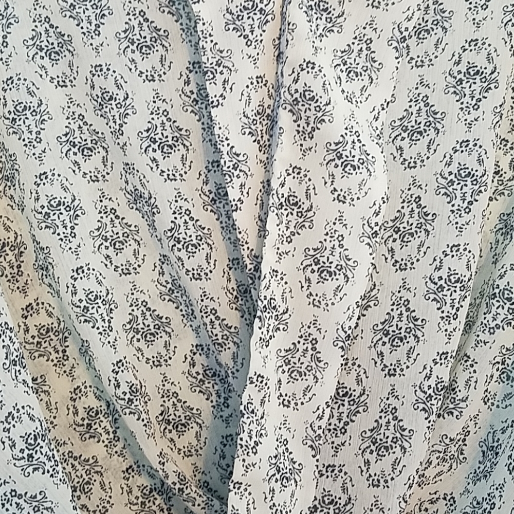 Sheer Top - Picture 4 of 7